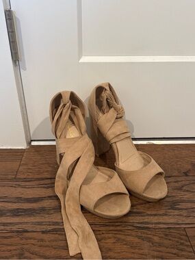 Suede Wrap Tie Block Heel Sandals in Tan